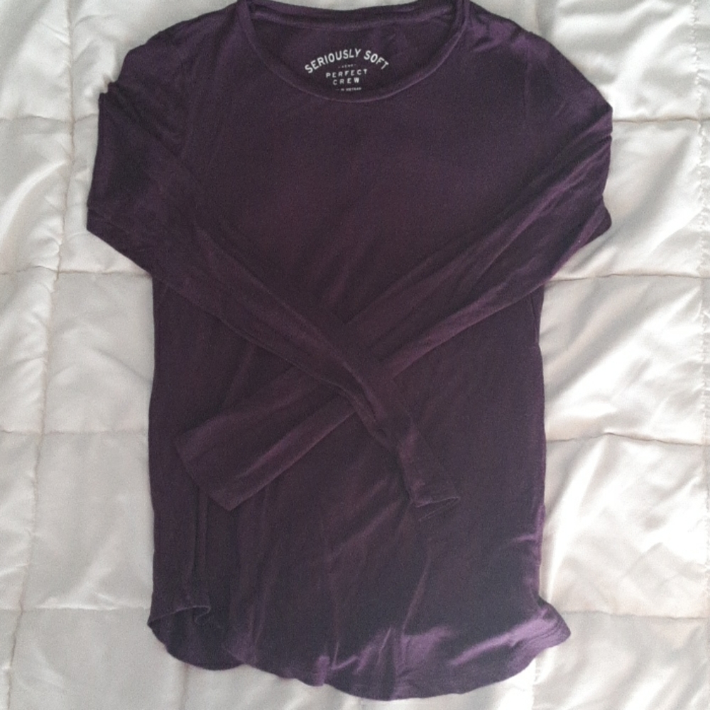 Long sleeve tee